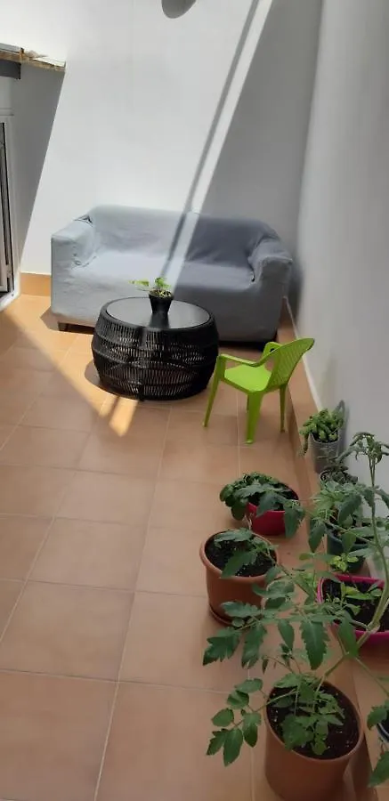 Homestay Carrer Santa Eulalia- Hospitalet De Llobregat- Bcn Apartment L'Hospitalet de Llobregat